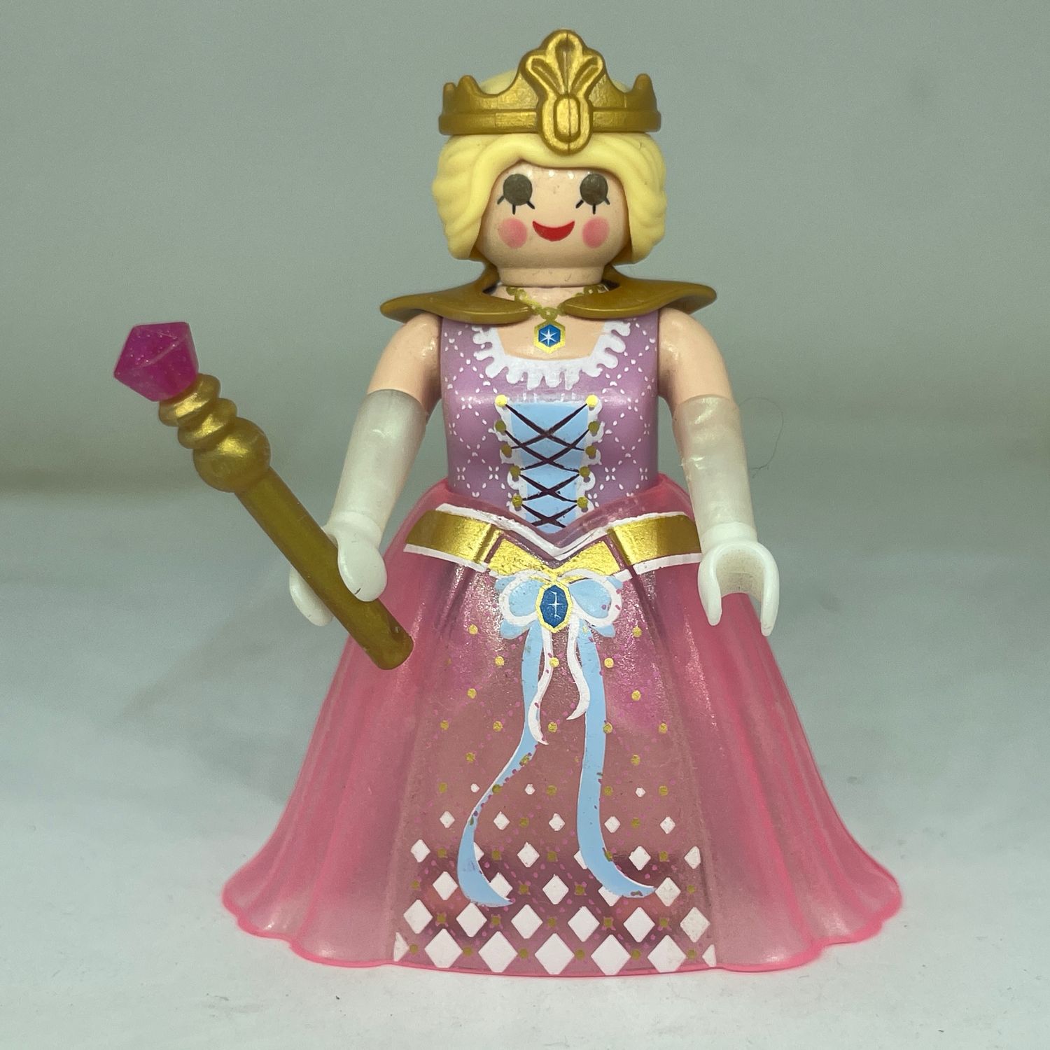 playmobil princesse reine en rose S25 playmobil princesse reine en rose S25