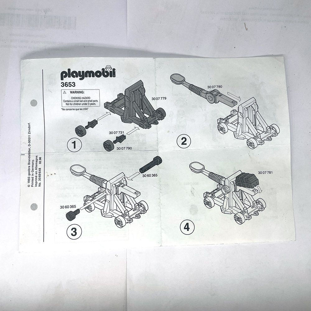 Playmobil leaflet pub catapulte