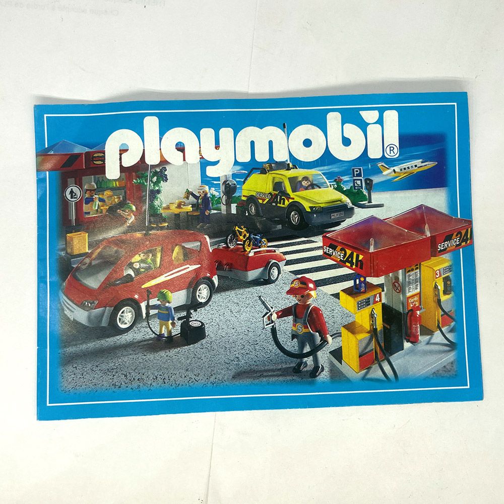 Playmobil leaflet pub station service