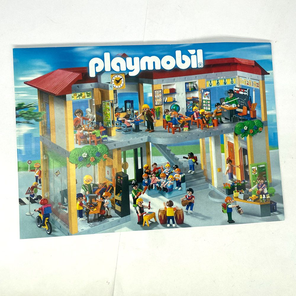 Playmobil leaflet pub grande école