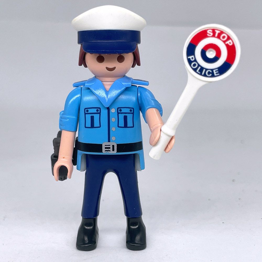 playmobil policier bleu ciel playmobil policier bleu ciel