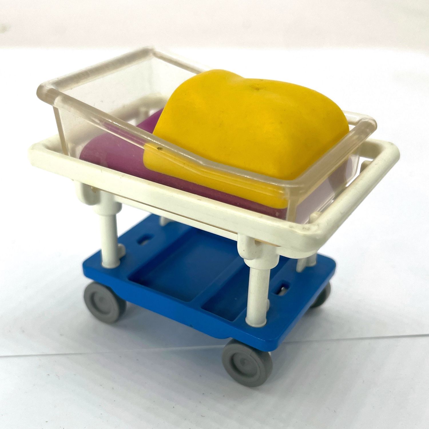 Playmobil lit bébé nurserie
