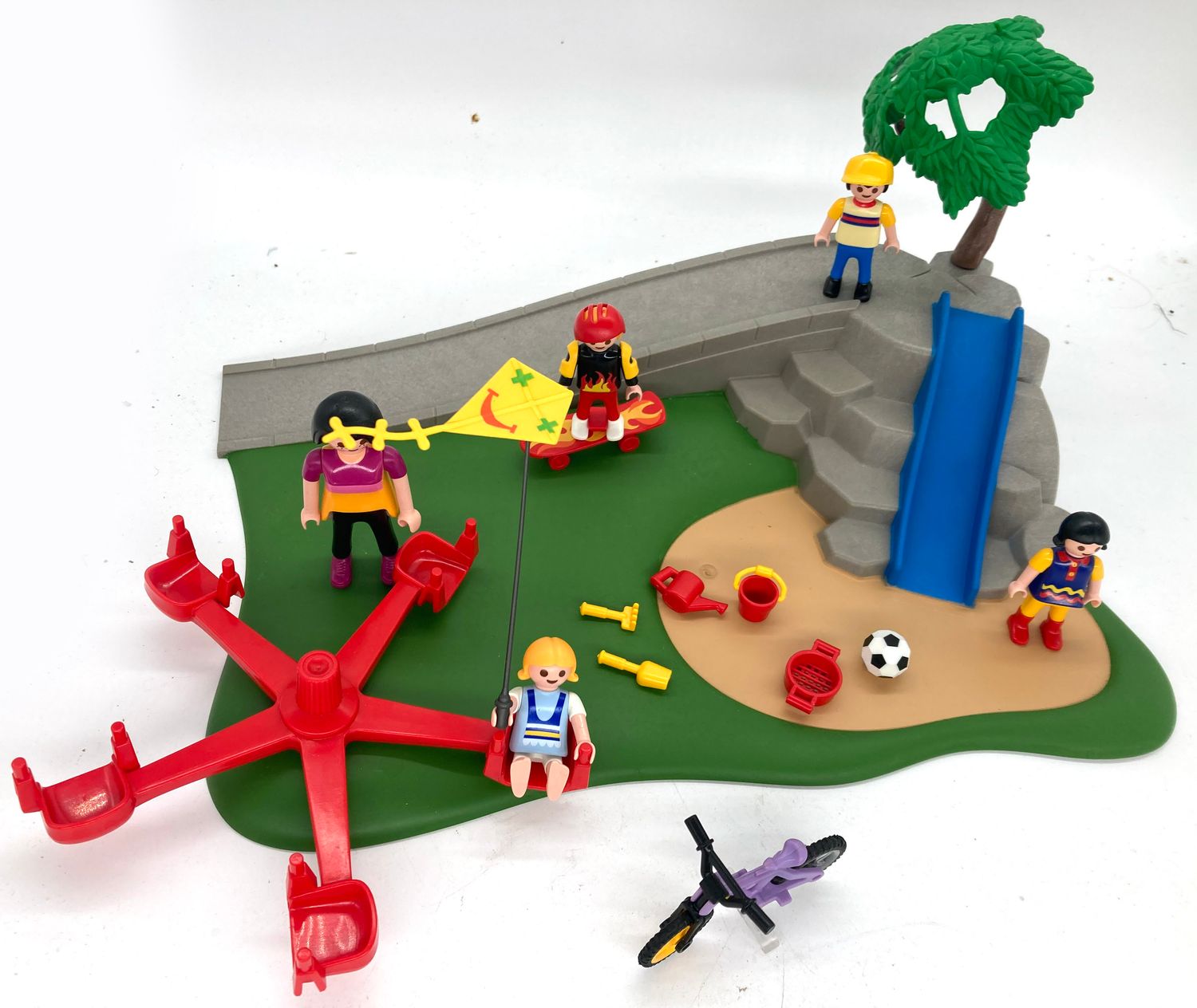 Playmobil parc de jeux enfant Playmobil parc de jeux enfant