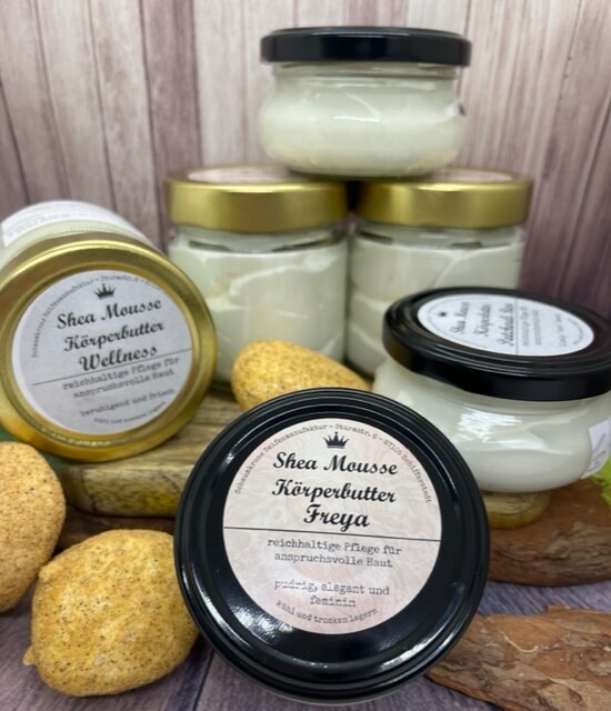 Shea Mousse Körperbutter - alle Duftrichtungen - GROSS Shea Mousse Körperbutter - alle Duftrichtungen - GROSS