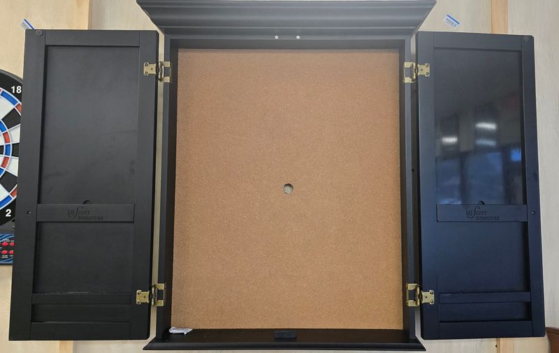 DBCW HJ Scott Windsor Dart Board Cabinet Black