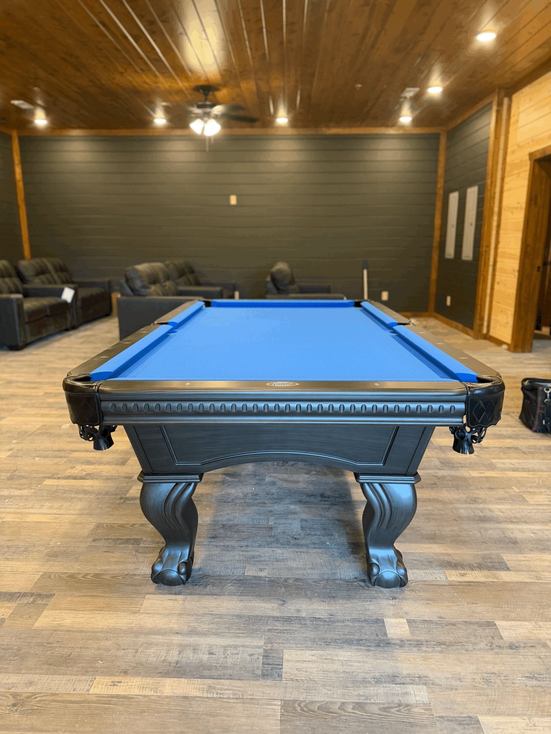 7' Lambert by Kincaid Weathered Black