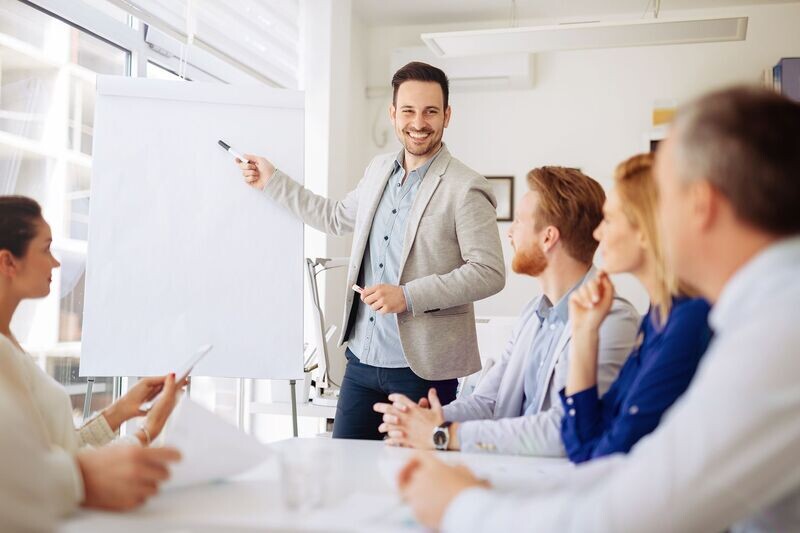 WEITERBILDUNG TRAINER/DOZENT IN DER ERWACHSENENBILDUNG (Intensivseminar)