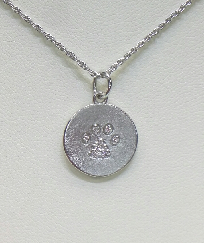 14Kt White Gold Diamond Paw Print