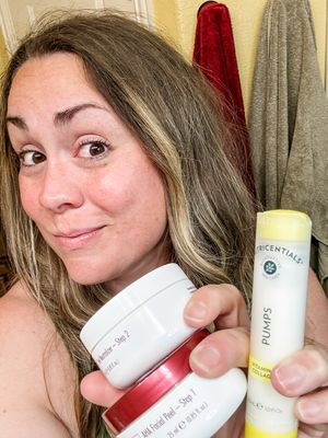 AHA Facial Peel / Vitamin C + Collagen Pump Bundle