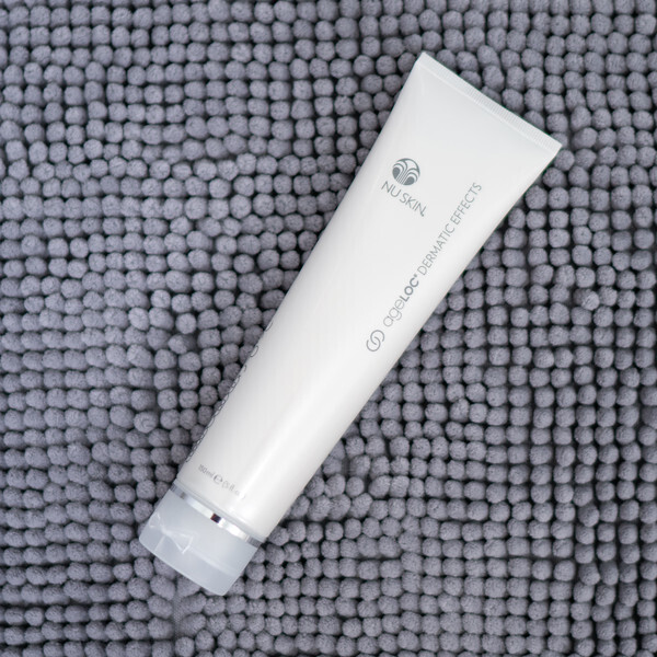Dermatic Effects Firming Cream