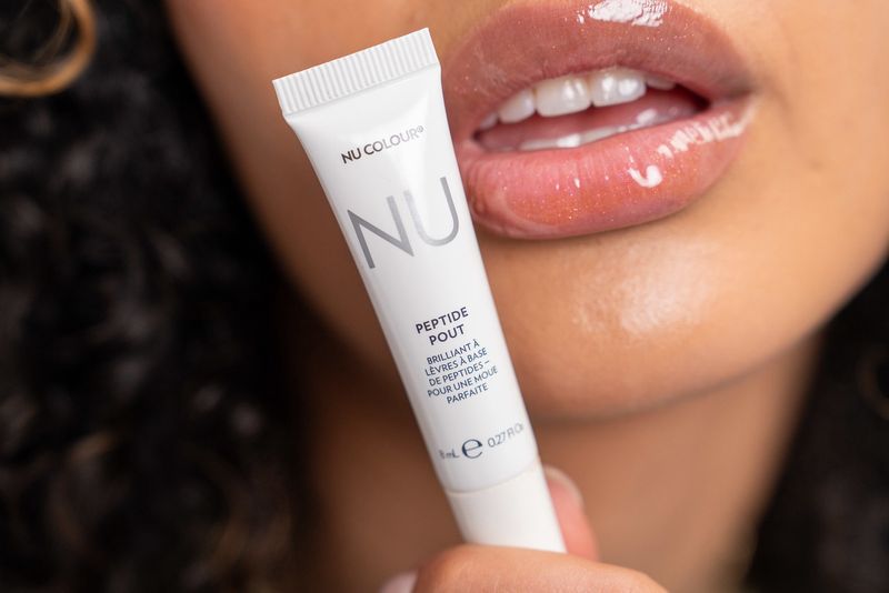 Lip Peptide Pout