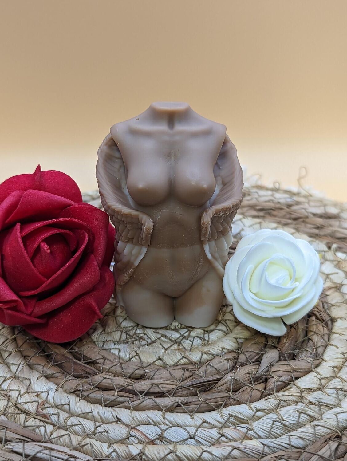 Corps de femme ange