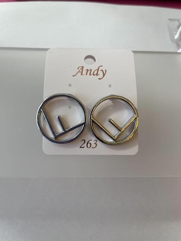 F- fashion earrings
