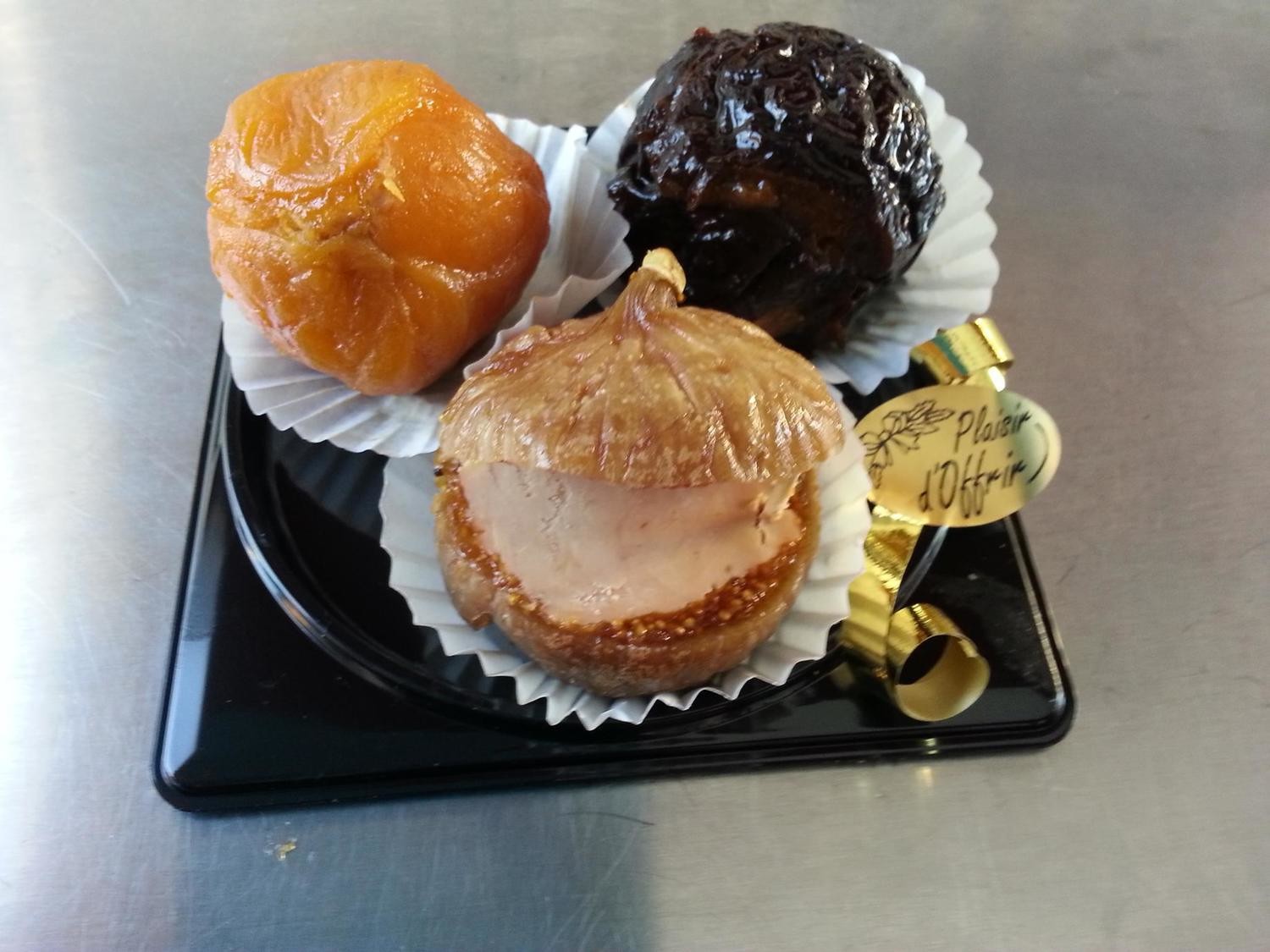 Trio (figue, pruneau, abricot) fruits fourrés au bloc de foie gras