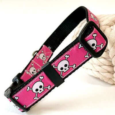 skull &amp; crossbones pattern on hot pink ribbon beach dog collar