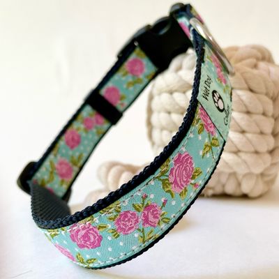 Vintage style roses dog collar and leash with rust proof stainless hardware
