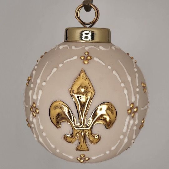 Fluer Di Lis Porcelain Christmas Ornament: Gold & Ivory on Ivory 2.5"