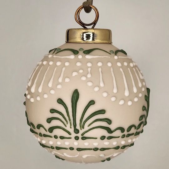 Roman Christmas Ornament: Green & White on Ivory 2.5"