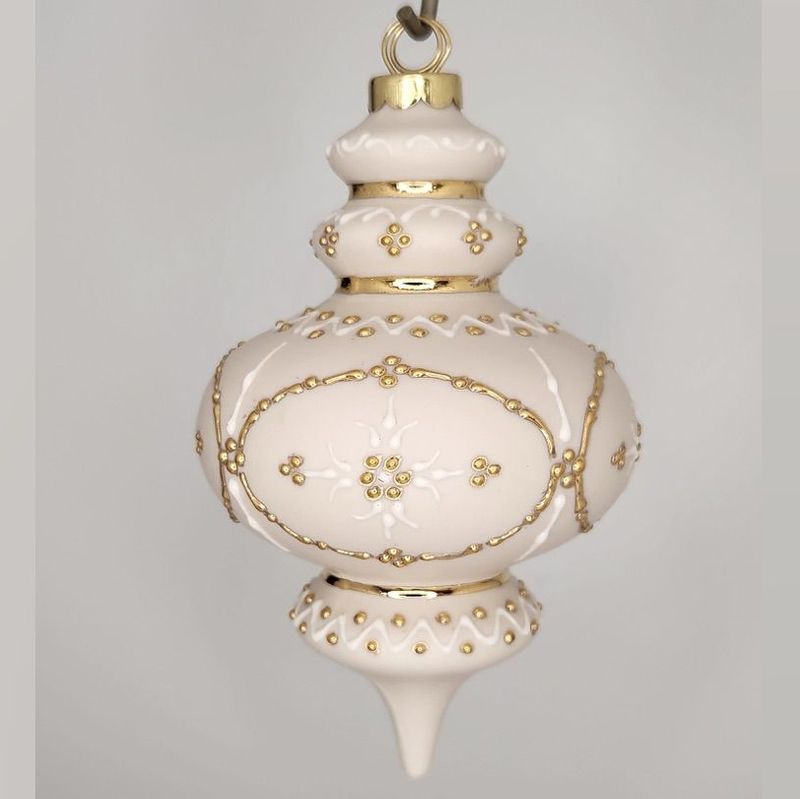 Avignon Elegante Ivory Porcelain Christmas Ornament 5.5"