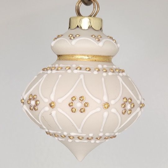 Calais Classic Ivory Porcelain Christmas Ornament 2.5"
