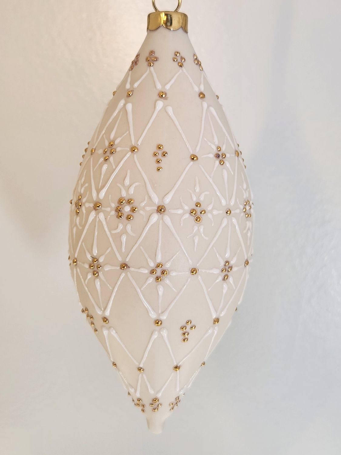 Ivory Imperia with Celestial Design 5.75"