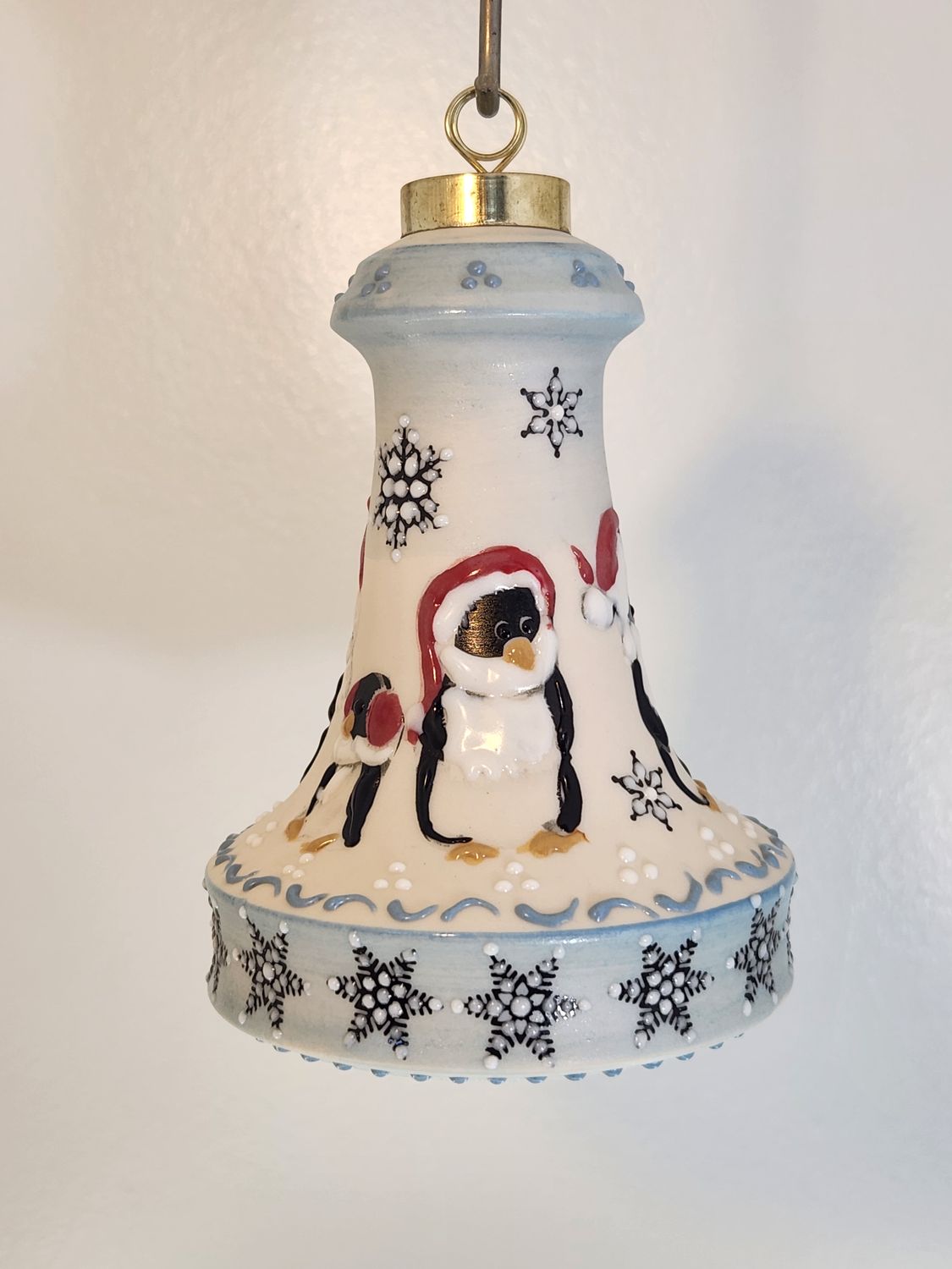 Ivory with South Pole Christmas Penguins 5"