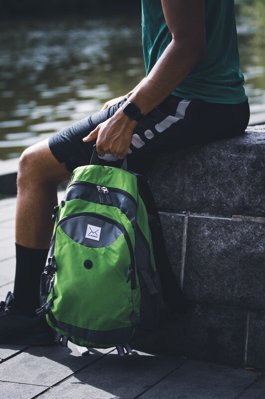 Von Middleton Light Trees Solar bag