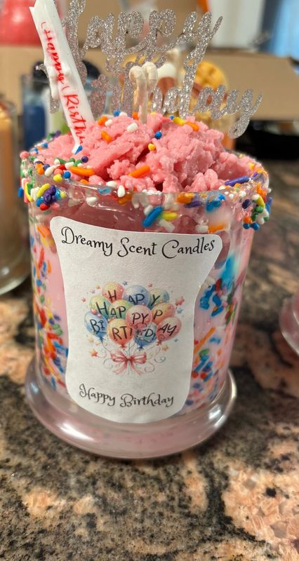 Happy Birthday 2  scented in Marshmallow lux