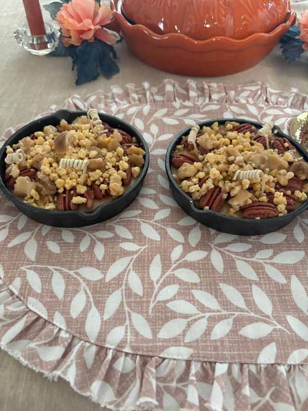 5 inch cast iron skillet Pecan crumble