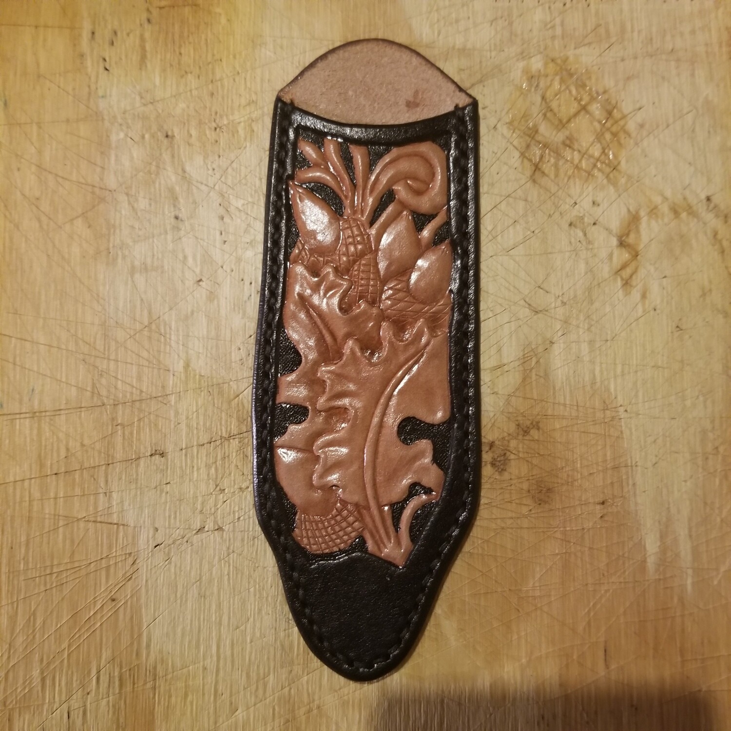 CAST IRON POT HOLDER