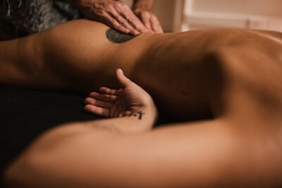 Formation en massage tantrique thérapeutique (acompte)