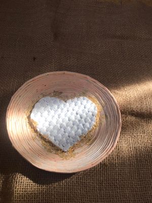 Piatto d&#39;Arredo &quot;Cuore Dorato&quot; - Pezzo Unico della Collezione d&#39;Autore di Gio&#39; s e Art