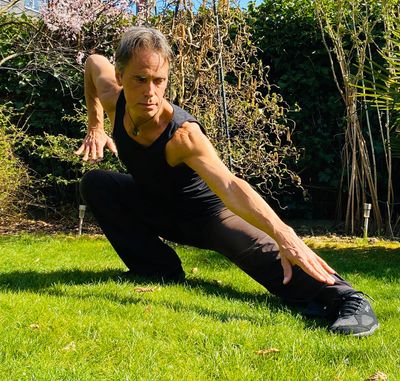 ***QI, CORPS, ESPRIT*** 05(soir)-06-07/12/25 - ATELIER - Immersion en Qi Gong assis : Focus sur le développement subtil interne avec Matthew JESSNER