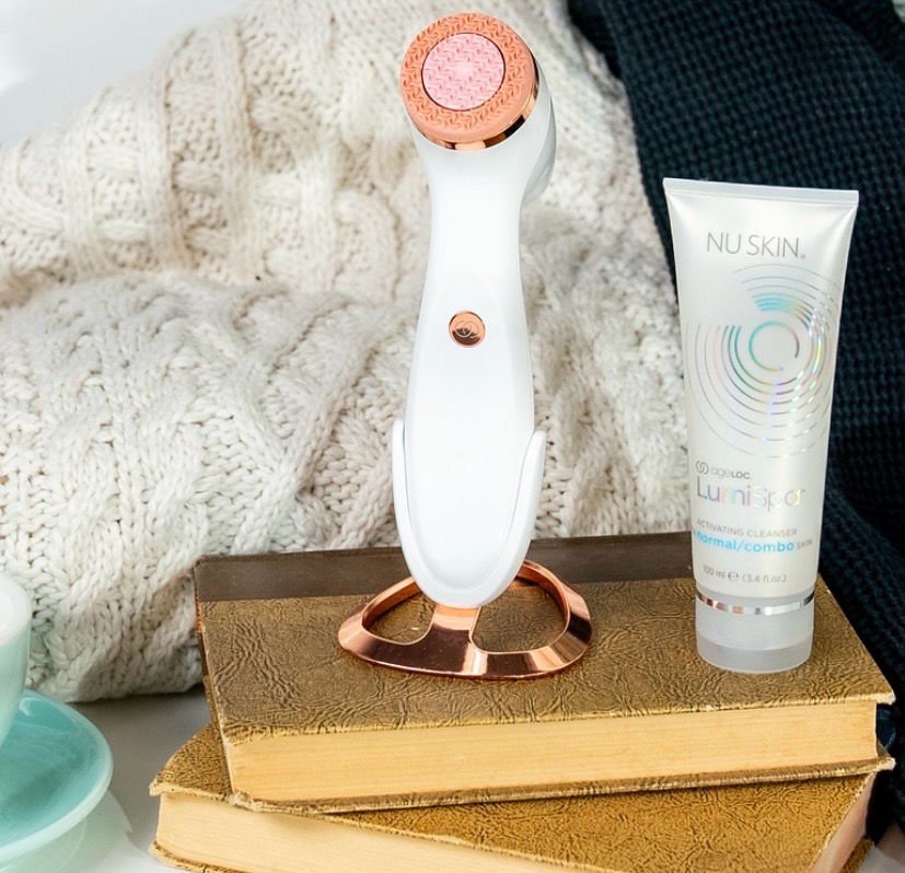 Rose Gold Lumi Stand!