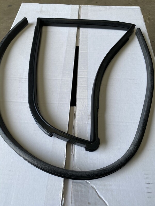 Quarter glass set inner and outer