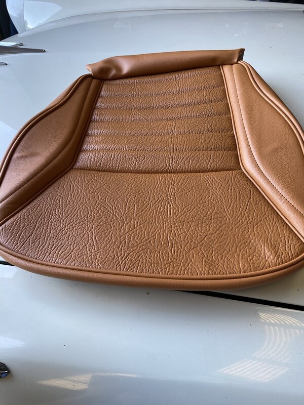 Seat covers butterscotch