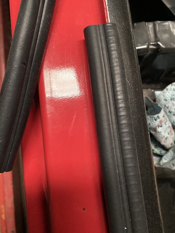 Datsun 260z 2/2 Main  door seals