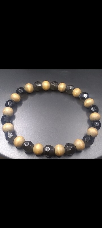 Men&#39;s beaded bracelet