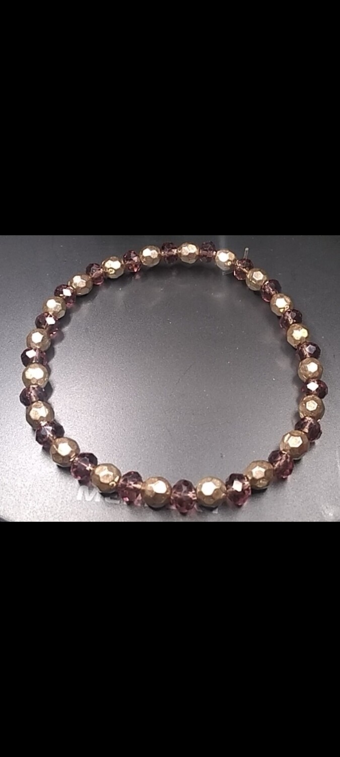 Women&#39;s Beaded Bracelet