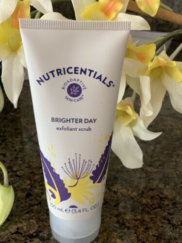Brighter Day Exfoliant Scrub