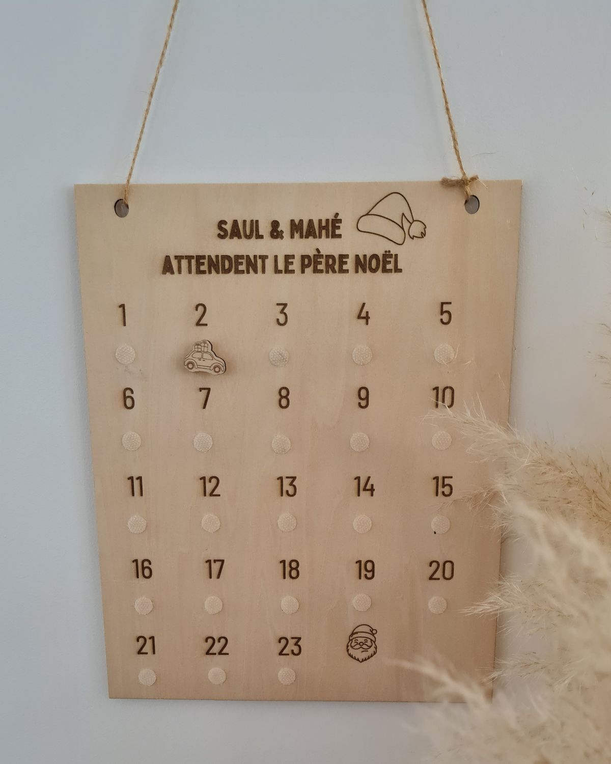 Pancarte en bois personnalisée - calendrier de l'avent- Attendre Noël avec magie -
