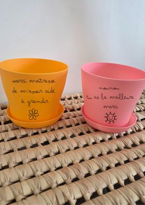 Pot à fleurs personnalisé