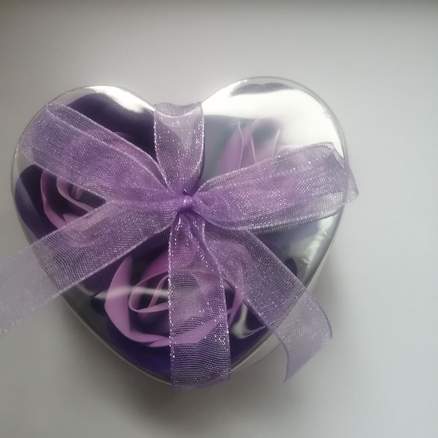 Fleurs de savon boite en coeur