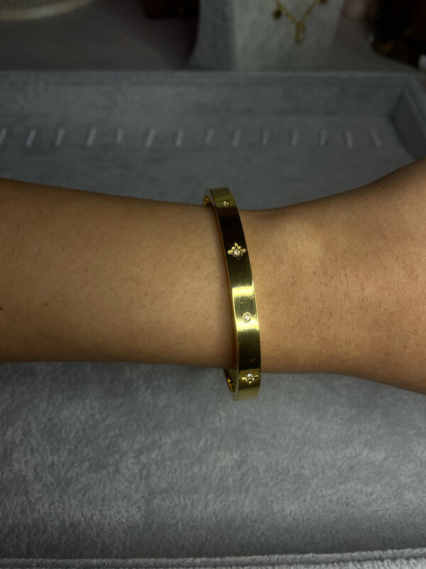 Cyra Bracelet