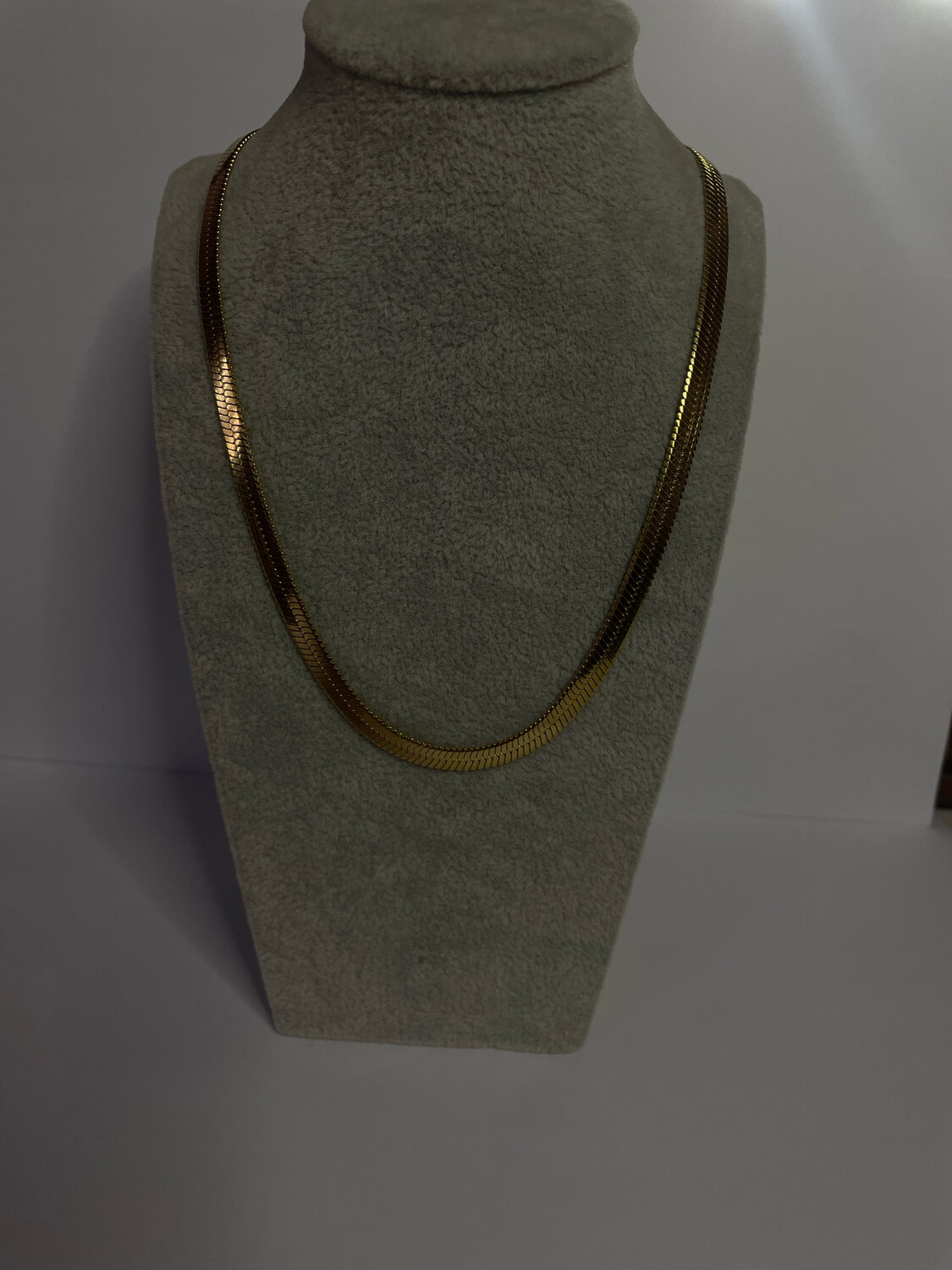 Evara Necklace