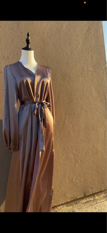 Leyaan Abaya