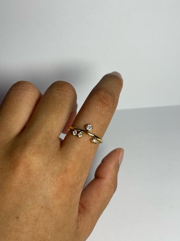 Azela Ring