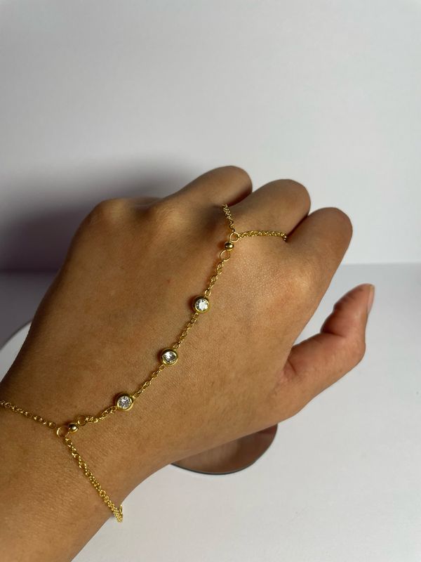 Tara Hand Chain