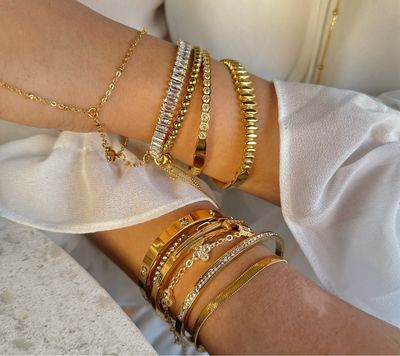 Bracelets/watches 
