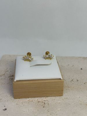 Eva Flat Back Earrings